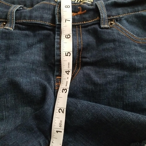 Old Navy Women's Cut Off Denim Shorts - Picture 7 of 12
